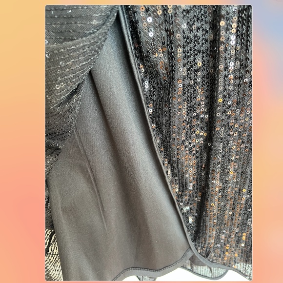 NWT Black Sequin Wrap Dress- Perfect for New Years! Forever 21 Size 1X - Picture 4 of 4